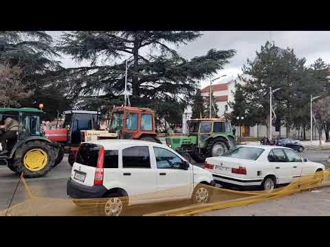 &Mu;&pi;&lambda;ό&kappa;&omicron; &Phi;&iota;&lambda;ώ&tau;&alpha;: &Pi;&omicron;&rho;&epsilon;ί&alpha; &mu;&epsilon; &tau;&rho;&alpha;&kappa;&tau;έ&rho; &sigma;&tau;&omicron; &Alpha;&mu;ύ&nu;&tau;&alpha;&iota;&omicron;