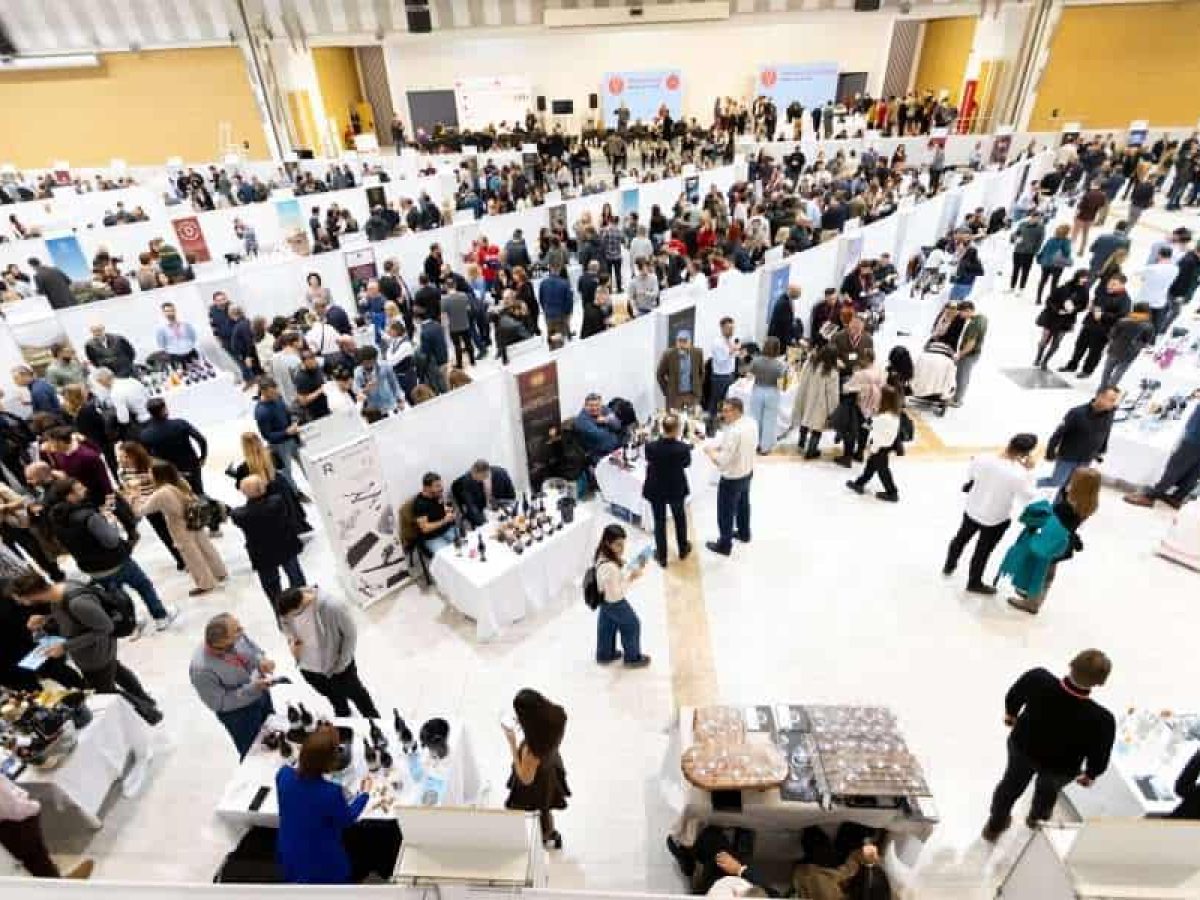 Χάρτης των Γεύσεων 2025: Η καρδιά του ελληνικού κρασιού χτυπά ξανά στη Θεσσαλονίκη