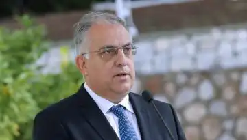 &Tau;. &Theta;&epsilon;&omicron;&delta;&omega;&rho;&iota;&kappa;ά&kappa;&omicron;&sigmaf;: &Delta;&iota;&alpha;&phi;ά&nu;&epsilon;&iota;&alpha; &kappa;&alpha;&iota; &epsilon;&nu;&eta;&mu;έ&rho;&omega;&sigma;&eta; &tau;&alpha; &nu;έ&alpha; &sigma;&chi;έ&delta;&iota;&alpha; &gamma;&iota;&alpha; &tau;&eta;&nu; &alpha;&gamma;&omicron;&rho;ά