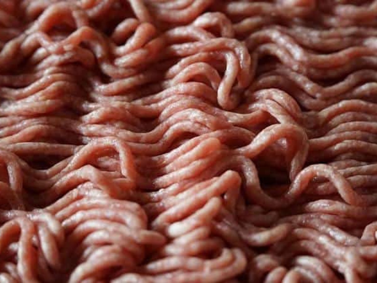 Η Ουγγαρία απαγορεύει το εργαστηριακό κρέας παρά τις προειδοποιήσεις της ΕΕ