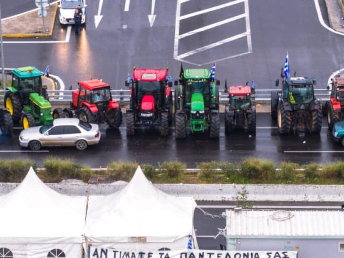 Μπλόκα αγροτών: Στους δρόμους και την Πρωτοχρονιά – Αποφασίζουν την Κυριακή για τις επόμενες κινήσεις τους