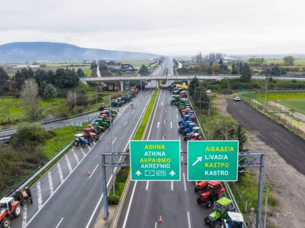 Μπλόκα: Ουρές χιλιομέτρων στις εθνικές οδούς με «υπογραφή» της ΕΛ.ΑΣ. – Οδηγός διέλευσης για τους εκδρομείς