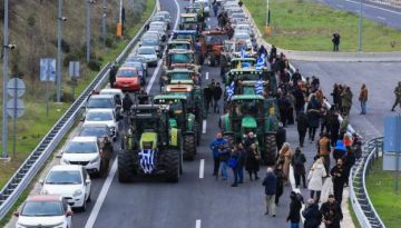Έκλεισε ξανά το ρεύμα προς Αθήνα στα Μάλγαρα – Κλιμάκωση των κινητοποιήσεων αποφάσισαν οι αγρότες της Νίκαιας
