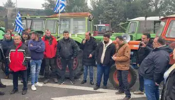 &Omicron;&iota; &alpha;&gamma;&rho;ό&tau;&epsilon;&sigmaf; &alpha;&pi;&omicron;&phi;ά&sigma;&iota;&sigma;&alpha;&nu; &nu;&alpha; &kappa;&lambda;&epsilon;ί&sigma;&omicron;&upsilon;&nu; &tau;&iota;&sigmaf; &sigma;ή&rho;&alpha;&gamma;&gamma;&epsilon;&sigmaf; &tau;&omega;&nu; &Tau;&epsilon;&mu;&pi;ώ&nu;