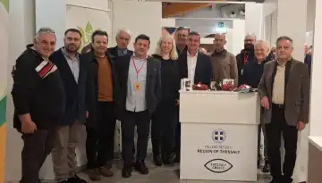 &Eta; &pi;&omicron;&iota;ό&tau;&eta;&tau;&alpha; &kappa;&alpha;&iota; &alpha;&upsilon;&theta;&epsilon;&nu;&tau;&iota;&kappa;ό&tau;&eta;&tau;&alpha; &tau;&omicron;&upsilon; &theta;&epsilon;&sigma;&sigma;&alpha;&lambda;&iota;&kappa;&omicron;ύ &kappa;&alpha;&sigma;&tau;ά&nu;&omicron;&upsilon; &xi;&epsilon;&chi;ώ&rho;&iota;&sigma;&epsilon; &sigma;&tau;&eta;&nu; έ&kappa;&theta;&epsilon;&sigma;&eta; Castanea Export