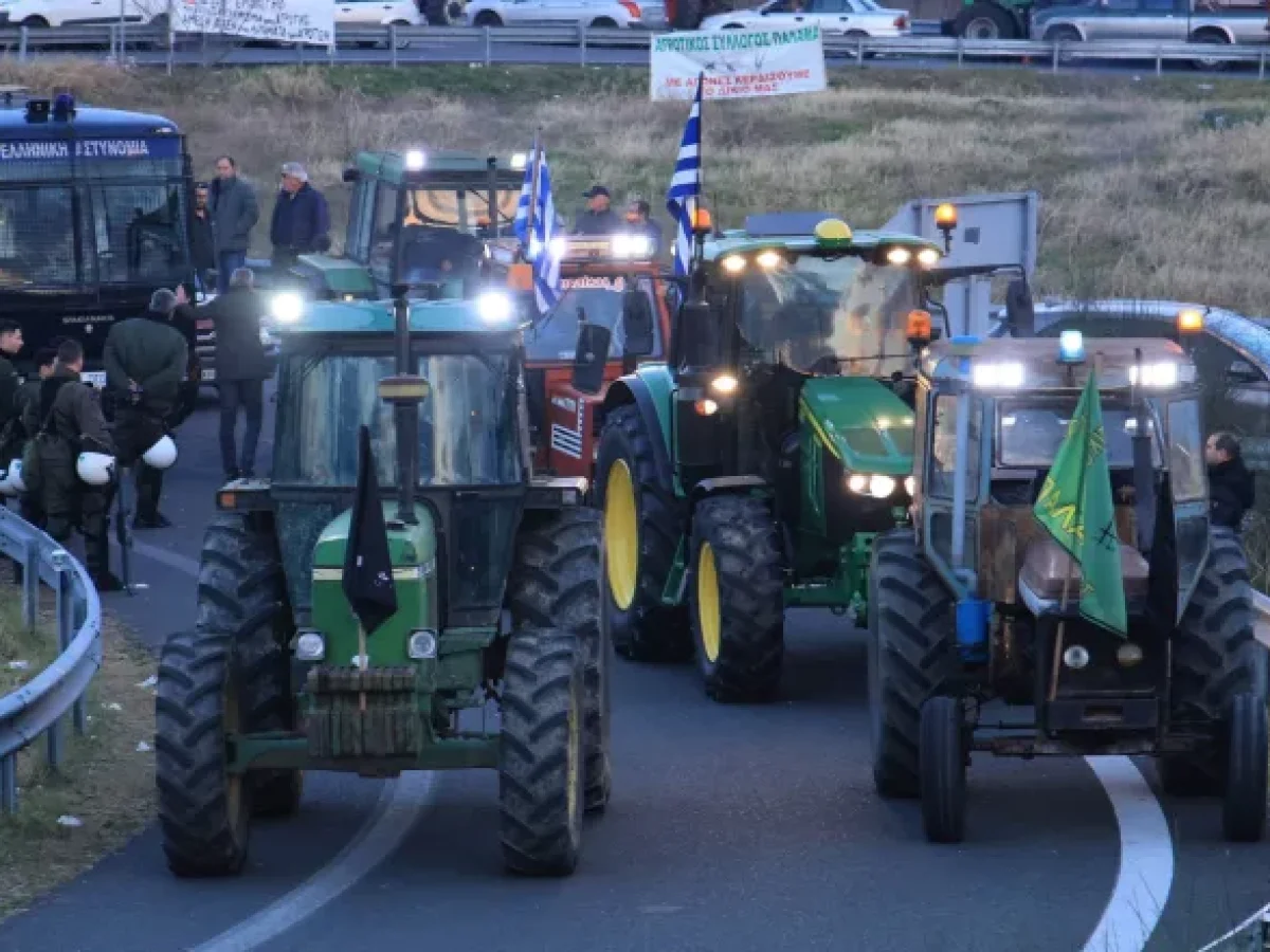 Κάλεσμα σε κοινή κάθοδο των αγροτών σε διαπραγματεύσεις, απευθύνουν 18 αγροτικά μπλόκα