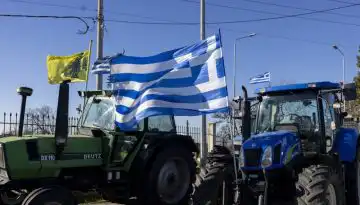 &Mu;&alpha;&rho;&iota;&nu;ά&kappa;&eta;&sigmaf;: &laquo;&Omicron; &epsilon;&iota;&lambda;&iota;&kappa;&rho;&iota;&nu;ή&sigmaf; &delta;&iota;ά&lambda;&omicron;&gamma;&omicron;&sigmaf; &theta;&alpha; &phi;έ&rho;&epsilon;&iota; &tau;&iota;&sigmaf; &lambda;ύ&sigma;&epsilon;&iota;&sigmaf;&raquo; &ndash; &laquo;&Delta;&epsilon;&nu; έ&chi;&omicron;&upsilon;&mu;&epsilon; &lambda;ά&beta;&epsilon;&iota; &omicron;&upsilon;&sigma;&iota;&alpha;&sigma;&tau;&iota;&kappa;έ&sigmaf; &alpha;&pi;&alpha;&nu;&tau;ή&sigma;&epsilon;&iota;&sigmaf;, &pi;&alpha;&rho;&alpha;&mu;έ&nu;&omicron;&upsilon;&mu;&epsilon; &sigma;&tau;&omicron;&nu; &delta;&rho;ό&mu;&omicron;