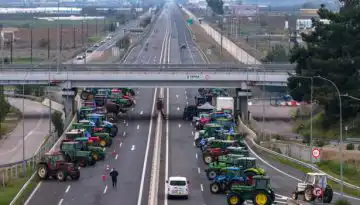 &Nu;έ&alpha; &Alpha;&rho;&iota;&sigma;&tau;&epsilon;&rho;ά: &Omicron;&iota; &alpha;&gamma;&rho;ό&tau;&epsilon;&sigmaf; &alpha;&nu;&omicron;ί&gamma;&omicron;&upsilon;&nu; &tau;&omicron;&upsilon;&sigmaf; &delta;&rho;ό&mu;&omicron;&upsilon;&sigmaf;, &Mu;&eta;&tau;&sigma;&omicron;&tau;ά&kappa;&eta;&sigmaf; &kappa;&alpha;&iota; &Chi;&rho;&upsilon;&sigma;&omicron;&chi;&omicron;ΐ&delta;&eta;&sigmaf; &kappa;ά&nu;&omicron;&upsilon;&nu; &kappa;&alpha;&psi;ό&nu;&iota; &sigma;&tau;&omicron;&upsilon;&sigmaf; &pi;&omicron;&lambda;ί&tau;&epsilon;&sigmaf;