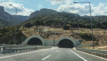 Αγρότες: Πρώτα τα Τέμπη – Συμβολικός αποκλεισμός των σηράγγων και κλιμάκωση των κινητοποιήσεων σε όλη τη χώρα