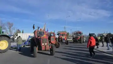 &laquo;&Alpha;&gamma;&rho;&iota;&epsilon;&mu;έ&nu;&omicron;&raquo; &tau;&omicron; &mu;&pi;&lambda;ό&kappa;&omicron; &Nu;ί&kappa;&alpha;&iota;&alpha;&sigmaf;: Έ&kappa;&lambda;&epsilon;&iota;&sigma;&alpha;&nu; &tau;&eta;&nu; &pi;&alpha;&lambda;&alpha;&iota;ά &epsilon;&theta;&nu;&iota;&kappa;ή &omicron;&delta;ό &Lambda;ά&rho;&iota;&sigma;&alpha;&sigmaf; &mu;&epsilon; &tau;&rho;&alpha;&kappa;&tau;έ&rho; &omicron;&iota; &alpha;&gamma;&rho;ό&tau;&epsilon;&sigmaf;