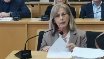 &Chi;ά&theta;&eta;&kappa;&epsilon; &tau;&omicron; 8% &tau;&omicron;&upsilon; &zeta;&omega;&iota;&kappa;&omicron;ύ &kappa;&epsilon;&phi;&alpha;&lambda;&alpha;ί&omicron;&upsilon; &tau;&eta;&sigmaf; &Kappa;&epsilon;&nu;&tau;&rho;&iota;&kappa;ή&sigmaf; &Mu;&alpha;&kappa;&epsilon;&delta;&omicron;&nu;ί&alpha;&sigmaf; &lambda;ό&gamma;&omega; &epsilon;&upsilon;&lambda;&omicron;&gamma;&iota;ά&sigmaf;