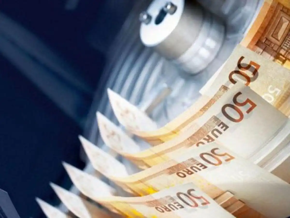 &Epsilon;&Lambda;&Gamma;&Alpha;: &Pi;&lambda;&eta;&rho;&omega;&mu;ή 6,4 &epsilon;&kappa;&alpha;&tau;. &epsilon;&upsilon;&rho;ώ &sigma;&epsilon; &delta;&iota;&kappa;&alpha;&iota;&omicron;ύ&chi;&omicron;&upsilon;&sigmaf; &pi;&alpha;&rho;&alpha;&gamma;&omega;&gamma;&omicron;ύ&sigmaf;