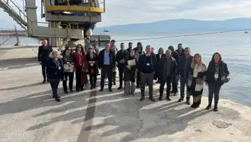 &Epsilon;&pi;&iota;&sigma;&kappa;έ&psi;&epsilon;&iota;&sigmaf; &epsilon;&xi;&alpha;&gamma;&omega;&gamma;&iota;&kappa;ώ&nu; &phi;&omicron;&rho;έ&omega;&nu; &sigma;&tau;&iota;&sigmaf; &laquo;&Mu;ύ&lambda;&omicron;&iota; &Sigma;ό&gamma;&iota;&alpha;&sigmaf;&raquo; &kappa;&alpha;&iota; &laquo;&Epsilon;&lambda;&lambda;&eta;&nu;&iota;&kappa;ά &Epsilon;&kappa;&lambda;&epsilon;&kappa;&tau;ά Έ&lambda;&alpha;&iota;&alpha;&raquo;