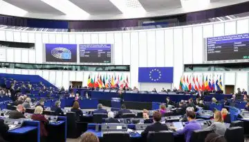 &Epsilon;&upsilon;&rho;&omega;&omicron;&mu;ά&delta;&alpha; &Nu;&Delta;: &laquo;&Alpha;&pi;ά&nu;&tau;&eta;&sigma;&eta; &sigma;&tau;&eta;&nu; &pi;&alpha;&rho;&alpha;&pi;&lambda;&eta;&rho;&omicron;&phi;ό&rho;&eta;&sigma;&eta; &kappa;&alpha;&iota; &tau;&omicron;&nu; &lambda;&alpha;ϊ&kappa;&iota;&sigma;&mu;ό&raquo; &gamma;&iota;&alpha; &tau;&eta; &sigma;&upsilon;&mu;&phi;&omega;&nu;ί&alpha; Mercosur