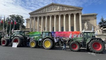 Γαλλία: Συνεχίζουν τις κινητοποιήσεις οι αγρότες