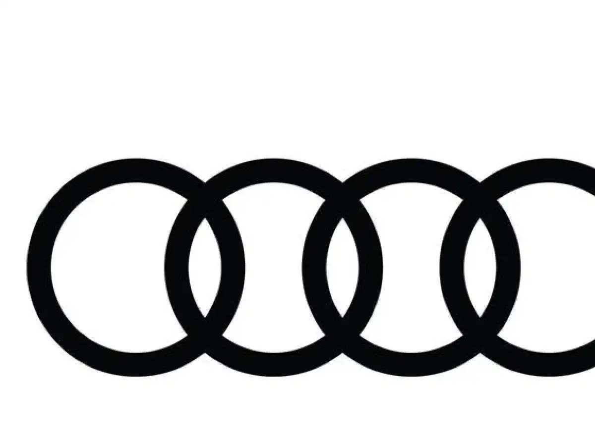 &Eta; Audi &pi;&epsilon;&rho;&nu;ά &sigma;&epsilon; cloud &kappa;&alpha;&iota; &tau;&epsilon;&chi;&nu;&eta;&tau;ή &nu;&omicron;&eta;&mu;&omicron;&sigma;ύ&nu;&eta; &sigma;&tau;&eta; &beta;&iota;&omicron;&mu;&eta;&chi;&alpha;&nu;&iota;&kappa;ή &pi;&alpha;&rho;&alpha;&gamma;&omega;&gamma;ή