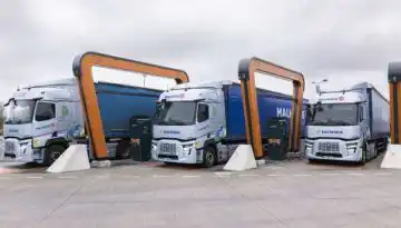 &Eta; Renault Trucks &upsilon;&lambda;&omicron;&pi;&omicron;&iota;&epsilon;ί &tau;&eta;&nu; &eta;&lambda;&epsilon;&kappa;&tau;&rho;&omicron;&kappa;ί&nu;&eta;&sigma;&eta; &tau;&omicron;&upsilon; &epsilon;&phi;&omicron;&delta;&iota;&alpha;&sigma;&tau;&iota;&kappa;&omicron;ύ &delta;&iota;&alpha;&delta;&rho;ό&mu;&omicron;&upsilon; Blainville &ndash; Bourg-en-Bresse &ndash; Lyon