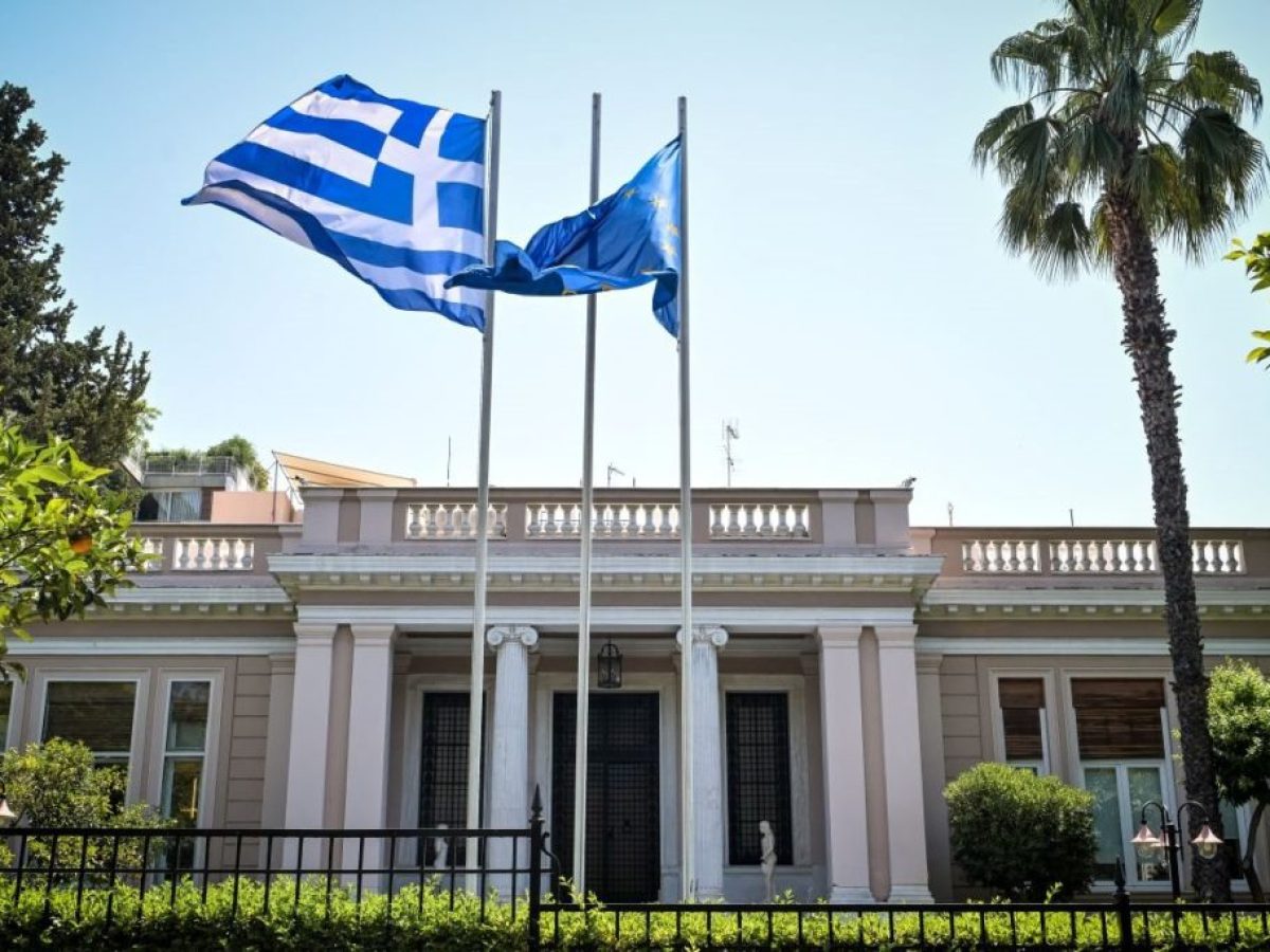 Η διαβούλευση έφερε  ραντεβού στο Μαξίμου την ερχόμενη Τρίτη, τυπική η τελευταία  φάση της διαδικασίας