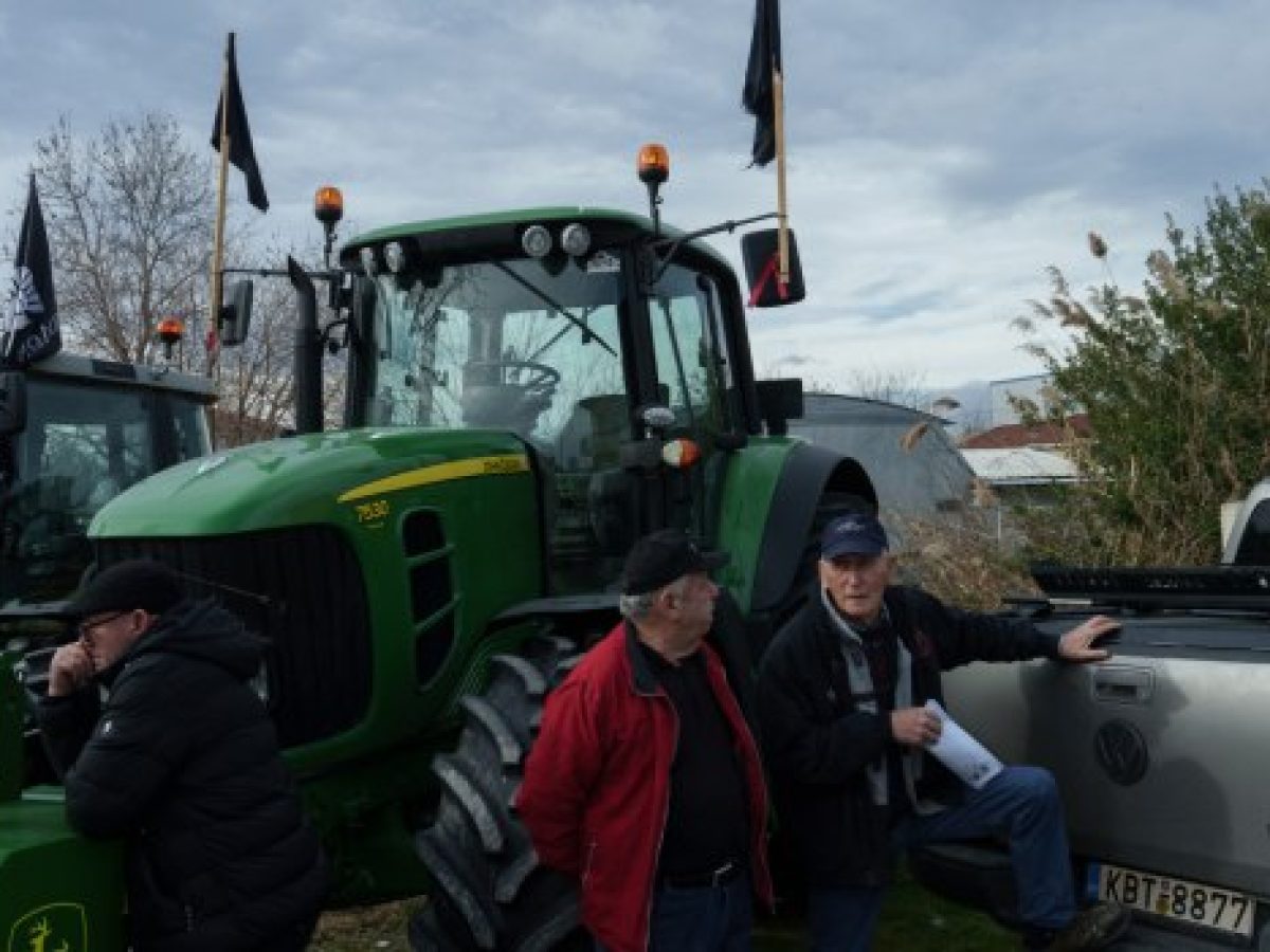 Κλιμάκωση κινητοποιήσεων με 48ωρο αποκλεισμό δρόμων και τελωνείων