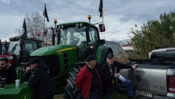 Κλιμάκωση κινητοποιήσεων με 48ωρο αποκλεισμό δρόμων και τελωνείων
