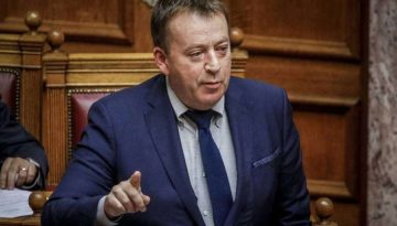 Κόκκαλης: Ερωτήματα για πάνω από ένα εκατομμύριο παράνομες δόσεις εμβολίου και τον αποκλεισμό κτηνοτρόφων από αποζημιώσει