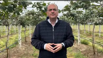 &Lambda;&alpha;&zeta;&alpha;&rho;ί&delta;&eta;&sigmaf;: &Sigma;&tau;&alpha; &beta;&alpha;&sigma;&iota;&kappa;ά &alpha;&iota;&tau;ή&mu;&alpha;&tau;&alpha; &tau;&omega;&nu; &alpha;&gamma;&rho;&omicron;&tau;ώ&nu; &eta; &kappa;&upsilon;&beta;έ&rho;&nu;&eta;&sigma;&eta; έ&chi;&epsilon;&iota; &alpha;&pi;&alpha;&nu;&tau;ή&sigma;&epsilon;&iota;, &alpha;&delta;&iota;&alpha;&nu;ό&eta;&tau;&omicron; &nu;&alpha; &alpha;&rho;&nu;&omicron;ύ&nu;&tau;&alpha;&iota; &tau;&omicron; &delta;&iota;ά&lambda;&omicron;&gamma;&omicron;