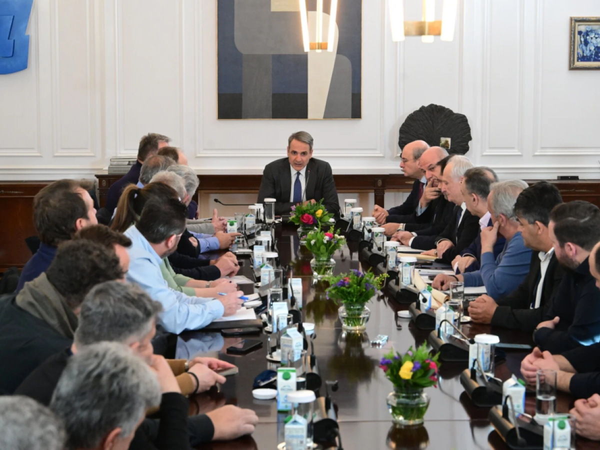 Με διευθετήσεις α λα καρτ για το θέμα του ΑΤΑΚ και  λίγο από ΔΕΗ – Πετρέλαιο