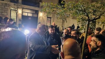 Με υποσχέσεις για ΑΤΑΚ, ΔΕΗ και πετρέλαιο έφυγαν μετά από την 4ωρη σύσκεψη στο Μαξίμου οι αγρότες