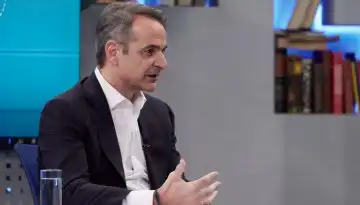 &Mu;&eta;&tau;&sigma;&omicron;&tau;ά&kappa;&eta;&sigmaf;: &laquo;Ό,&tau;&iota; &delta;ώ&sigma;&alpha;&mu;&epsilon; &delta;ώ&sigma;&alpha;&mu;&epsilon;&raquo; &sigma;&tau;&omicron;&upsilon;&sigmaf; &alpha;&gamma;&rho;ό&tau;&epsilon;&sigmaf;