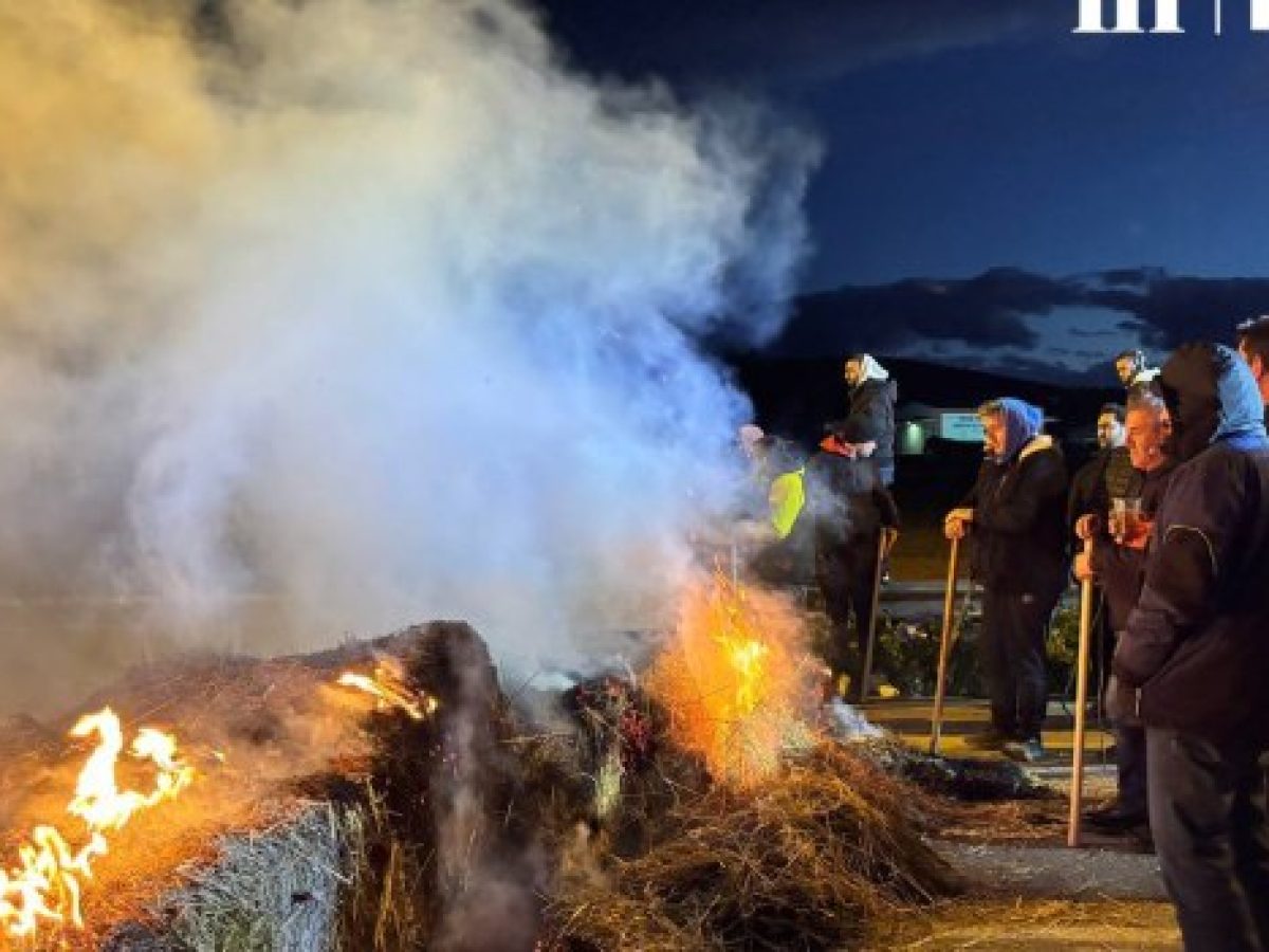 «Ναι» στον διάλογο αλλά με τα τρακτέρ στους δρόμους η απάντηση των αγροτών στην κυβέρνηση – Τι δηλώνουν στο in