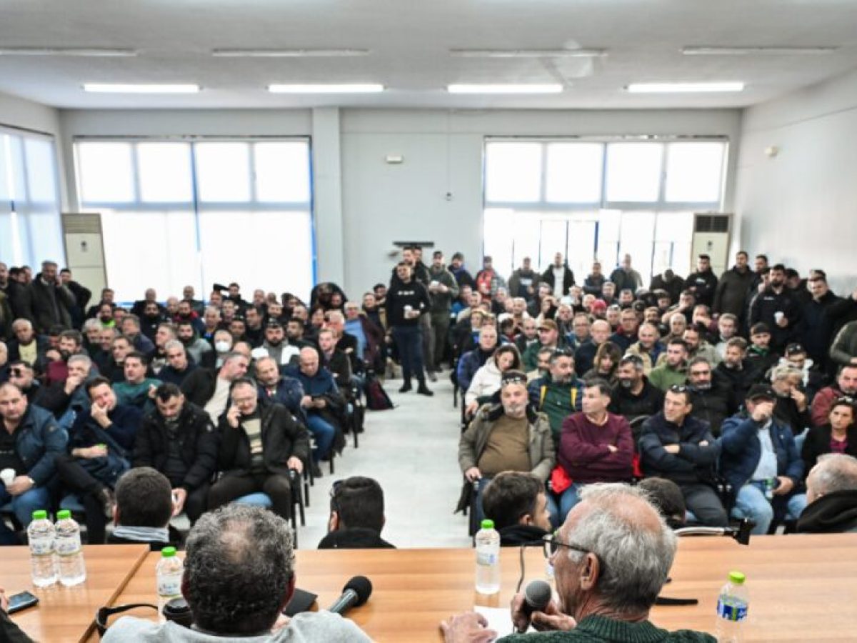 Ναι στον διάλογο με τον πρωθυπουργό είπε η πανελλαδική επιτροπή αγροτών