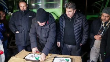Πρωτοχρονιά στα μπλόκα: Αγρότες άλλαξαν χρονιά στον δρόμο του αγώνα
