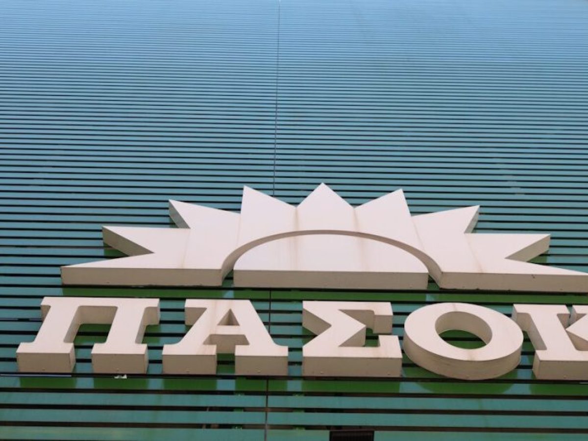 ΠΑΣΟΚ: Οι αγρότες δεν άκουσαν λύσεις – Ο πρωθυπουργός παρουσίασε ένα έωλο «success story»