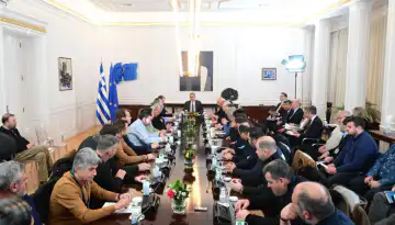 &Sigma;&epsilon; &epsilon;&xi;έ&lambda;&iota;&xi;&eta; &eta; &sigma;&upsilon;&nu;ά&nu;&tau;&eta;&sigma;&eta; &gamma;&epsilon;&omega;&rho;&gamma;ώ&nu;-&kappa;&tau;&eta;&nu;&omicron;&tau;&rho;ό&phi;&omega;&nu; &mu;&epsilon; &kappa;&lambda;&iota;&mu;ά&kappa;&iota;&omicron; &tau;&eta;&sigmaf; &kappa;&upsilon;&beta;έ&rho;&nu;&eta;&sigma;&eta;&sigmaf;