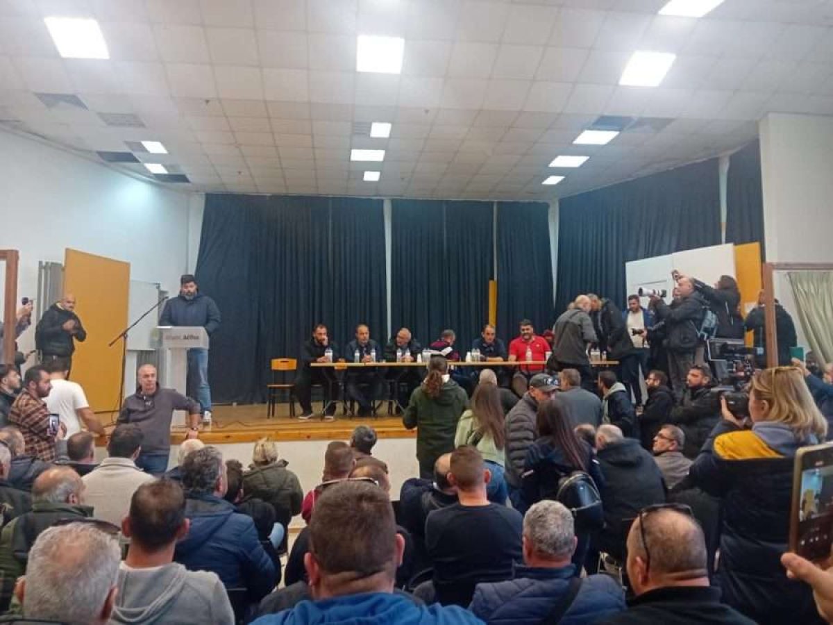 Σε τροχιά κλιμάκωσης οι αγρότες: Διήμερο μπλακάουτ και σκέψεις για κάθοδο τρακτέρ στην Αθήνα