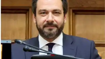 &Tau;&alpha; &lambda;ό&gamma;&iota;&alpha; &tau;&omicron;&upsilon; &Tau;ά&sigma;&omicron;&upsilon; &Mu;&pi;&alpha;&rho;&tau;&zeta;ώ&kappa;&alpha; &gamma;&iota;&alpha; &tau;&omicron; &tau;&rho;&alpha;&gamma;&iota;&kappa;ό &tau;&rho;&omicron;&chi;&alpha;ί&omicron; &delta;&upsilon;&sigma;&tau;ύ&chi;&eta;&mu;&alpha; &tau;&omega;&nu; &nu;έ&omega;&nu; &pi;&alpha;&iota;&delta;&iota;ώ&nu; &sigma;&tau;&eta; &Rho;&omicron;&upsilon;&mu;&alpha;&nu;ί&alpha;