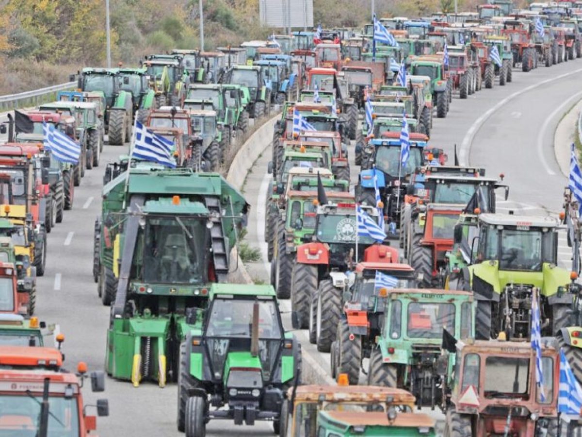Θεσσαλία: Αποχωρούν σήμερα από τα μπλόκα οι αγρότες – Προγραμματίζουν συλλαλητήριο στην Αθήνα το επόμενο διάστημα