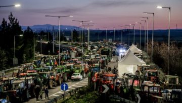 Αγρότες: Αυτή είναι αντιπροσωπεία που θα συναντηθεί με τον Μητσοτάκη – Ποιος πήρε τη θέση του Ανεστίδη
