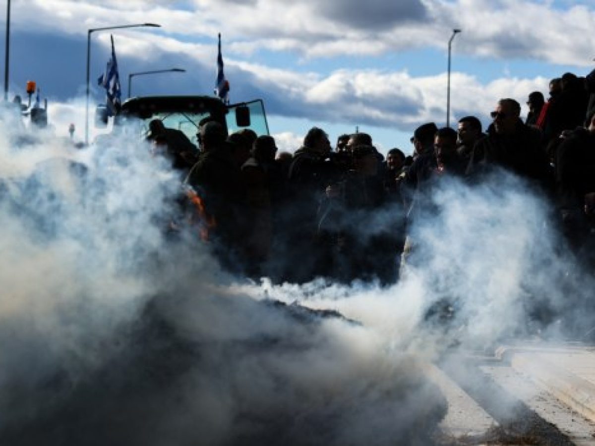 Αγρότες: Διάλογος με Μητσοτάκη αλλά χωρίς ορίζοντα πρόσθετων μέτρων – Το Σάββατο αποφασίζουν για τις κόκκινες γραμμές