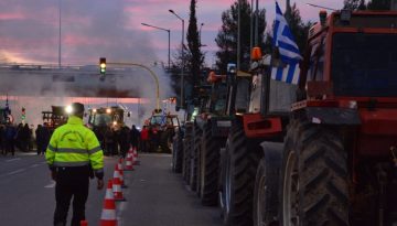 Αγρότες – Έβρος: Ελεύθερη η διέλευση φορτηγών στους Κήπους και το Ορμένιο έως τις 2 Ιανουαρίου