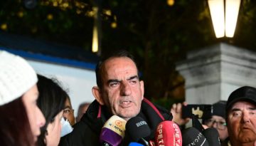 Αγρότες: Με άδεια χέρια έφυγαν οι «σκληροί» των μπλόκων από το Μαξίμου – Μαρούδας: «Συνεχίζουμε τον αγώνα»