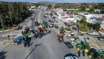 Αγρότες: «Όχι» Μητσοτάκη σε διάλογο με παραβατικούς συνδικαλιστές – Ώρα αποφάσεων για το μπλόκο της Νίκαιας