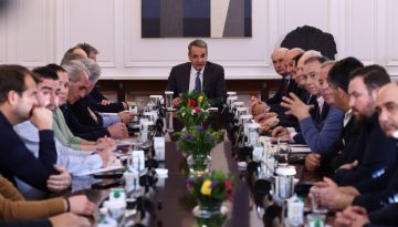 Αγρότες: Σε εξέλιξη η συνάντηση Μαξίμου με τους «πρόθυμους»