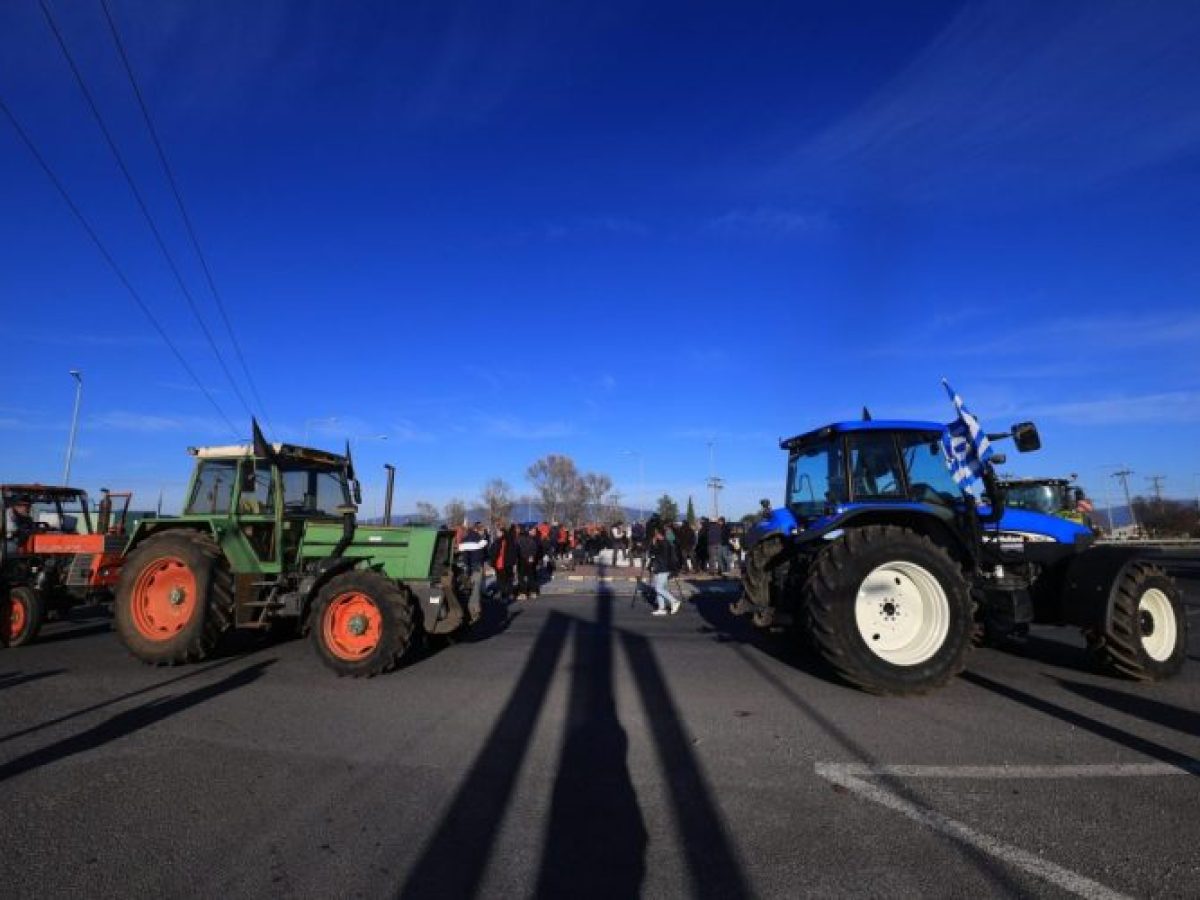 Αγρότες: «Συνεχίζουμε τις κινητοποιήσεις μας» – Τσιάρας: «Να πρυτανέψει η κοινή λογική»