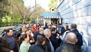 Αγρότες: Στο Μαξίμου η αντιπροσωπεία των «προθύμων» για τη συνάντηση με Μητσοτάκη – Συνεδριάζει αύριο για κλιμάκωση η Παν