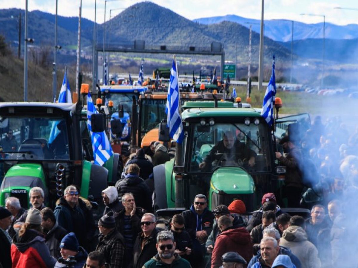 Αγρότες: Στον «αέρα» η συνάντηση με τον πρωθυπουργό Κυριάκο Μητσοτάκη – Το απόγευμα αποφασίζει το μπλόκο της Νίκαιας, τι