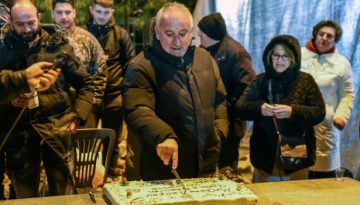 Αγρότες: Το 2026 τους βρήκε στα μπλόκα – Τα βλέμματα στην κρίσιμη συνάντηση στα Μάλγαρα