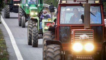 Αγρότες: Αποφασίζουν σήμερα την τακτική τους για το ραντεβού με τον Μητσοτάκη
