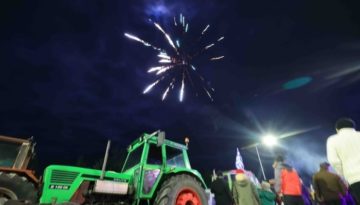 Αγροτική έκρηξη Ιανουαρίου – Πρωτοχρονιά στα μπλόκα