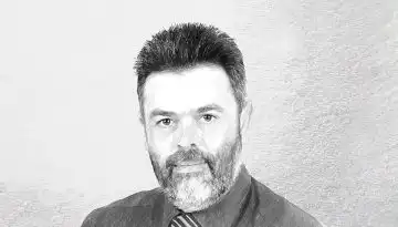 &Alpha;&gamma;&rho;&omicron;&tau;&iota;&kappa;έ&sigmaf; &kappa;&iota;&nu;&eta;&tau;&omicron;&pi;&omicron;&iota;ή&sigma;&epsilon;&iota;&sigmaf;: &Delta;&epsilon;&nu; &phi;&tau;ά&nu;&epsilon;&iota; &omicron; &delta;&rho;ό&mu;&omicron;&sigmaf;